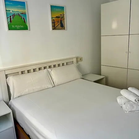 Centro Y Playa דירה